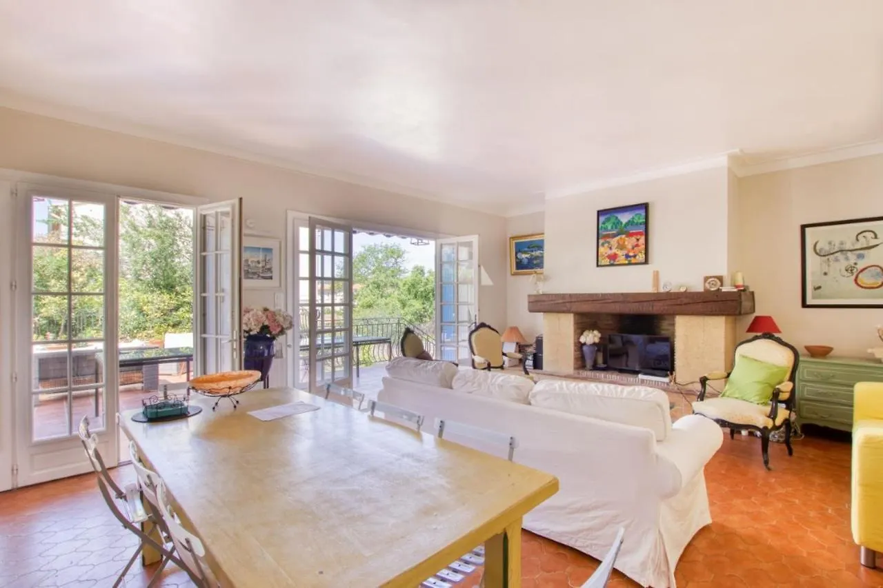 Elegant House With Terrace Garden And Pool Villa Sanary-sur-Mer Feriehus